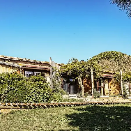 Agriturismo Casa Caponetti Farm stay Tuscania